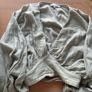Luna b. Sage Green Linen Blouse Small